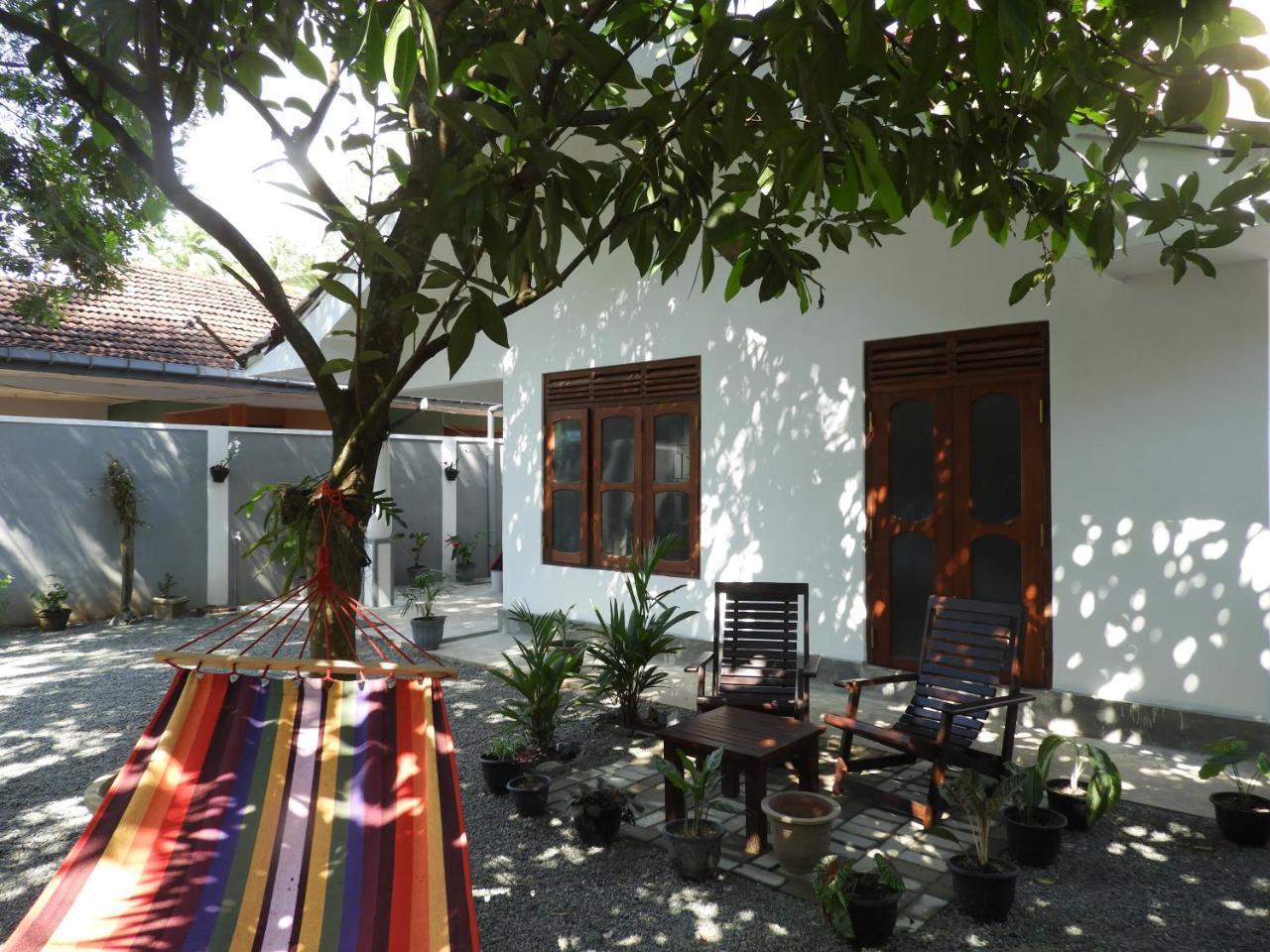 Me Yoga Villa Kumbalgama Luaran gambar