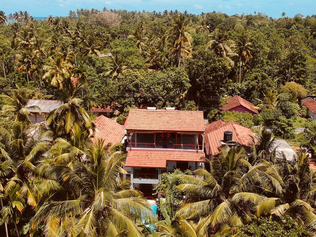 Me Yoga Villa Kumbalgama Luaran gambar